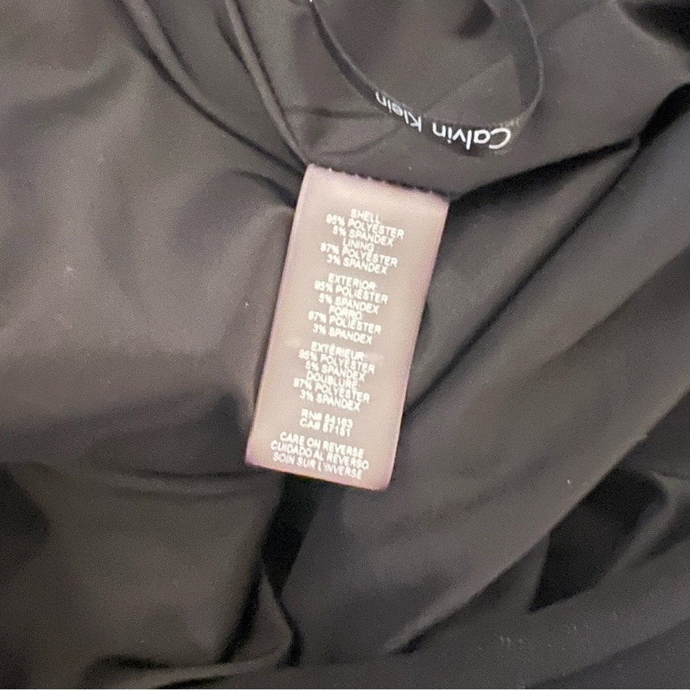 Calvin Klein Women's Size 14 Black Skirt | Zipper Back | GUC - Picture 6 of 6
